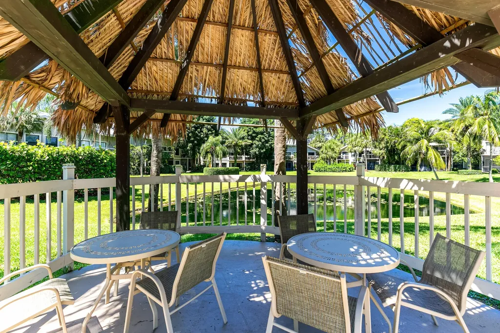 11863 Wimbledon Circle Wellington FL 33414