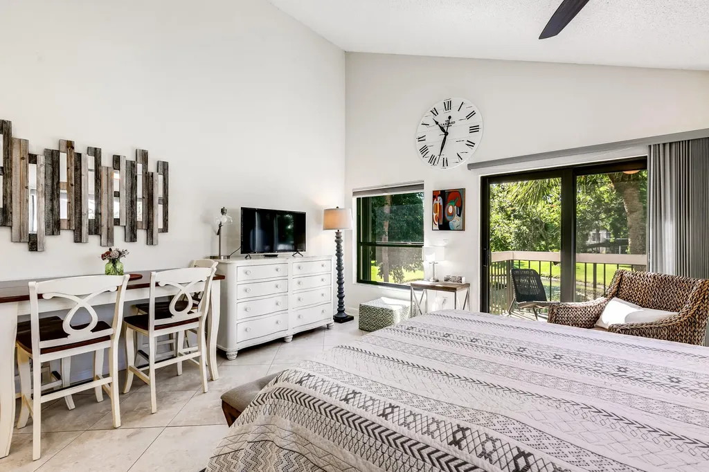 11863 Wimbledon Circle Wellington FL 33414