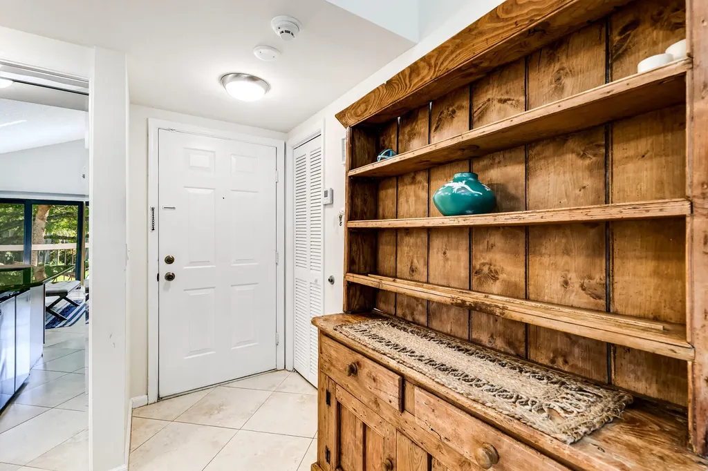 11863 Wimbledon Circle Wellington FL 33414