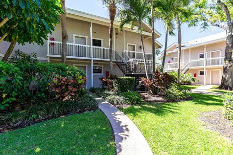 11863 Wimbledon Circle Wellington FL 33414