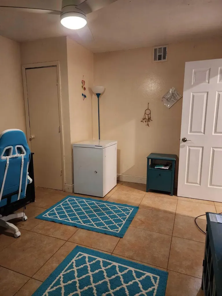 2790 NW 80th Avenue Sunrise FL 33322