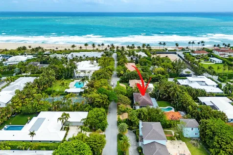 210 Merrain Road Palm Beach FL 33480