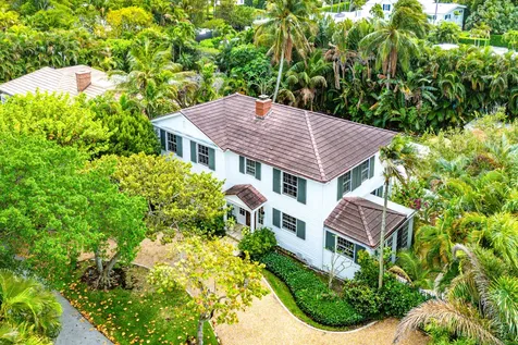 210 Merrain Road Palm Beach FL 33480