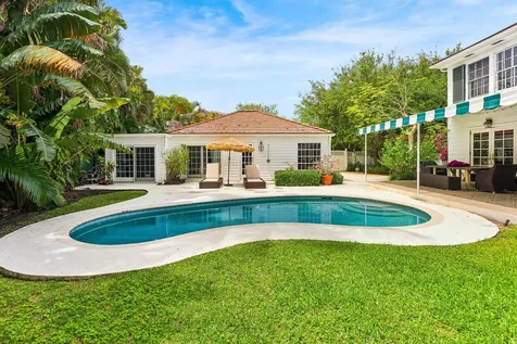 210 Merrain Road Palm Beach FL 33480