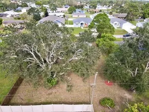 2182 SE Genoa Street Port St Lucie FL 34952