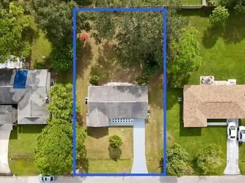 2182 SE Genoa Street Port St Lucie FL 34952