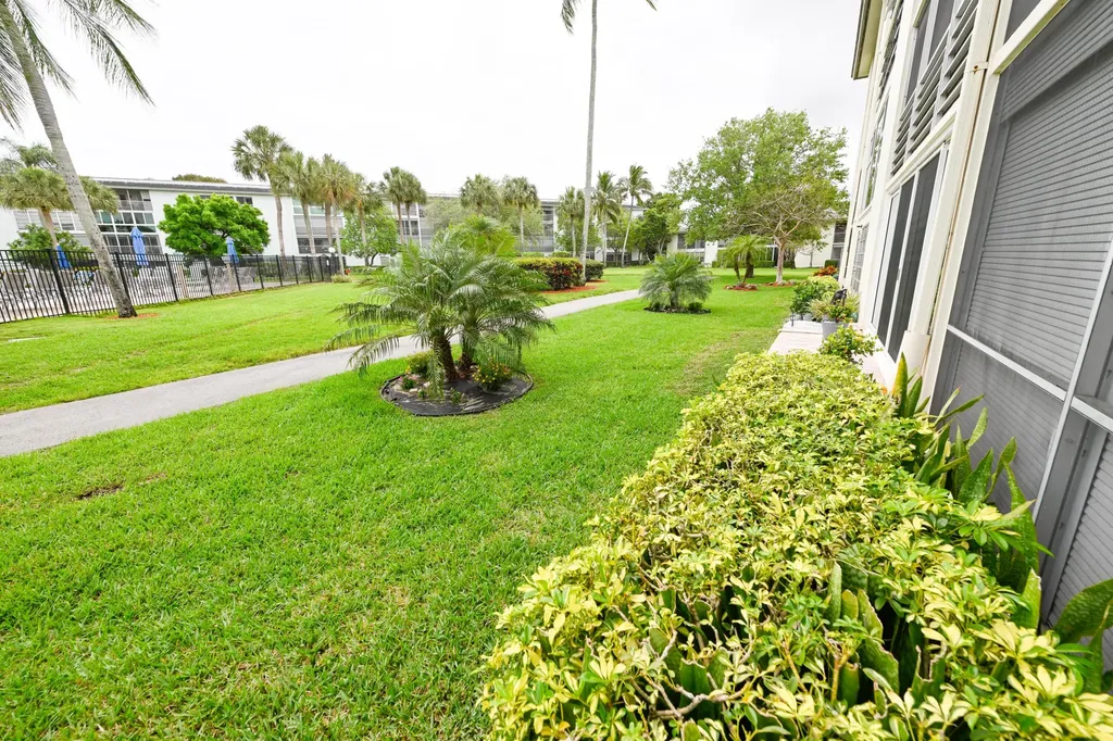 2901 Victoria Circle Coconut Creek FL 33066