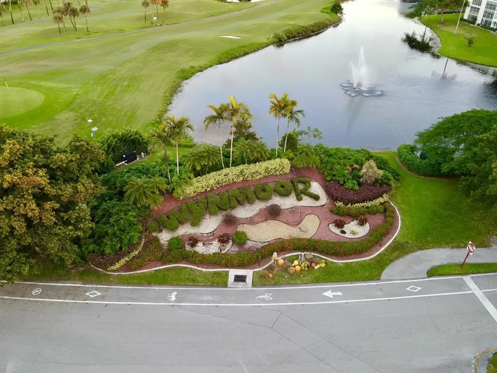 2901 Victoria Circle Coconut Creek FL 33066