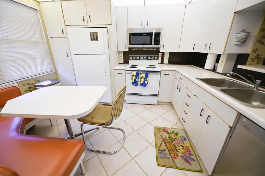 2901 Victoria Circle Coconut Creek FL 33066