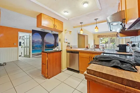 10805 NW 40th Street Coral Springs FL 33065