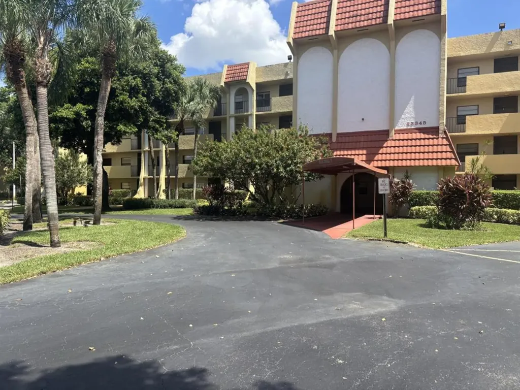 23345 Carolwood Lane Boca Raton FL 33428