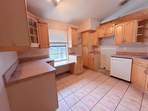 1898 SW Lofgren Avenue Port St Lucie FL 34953