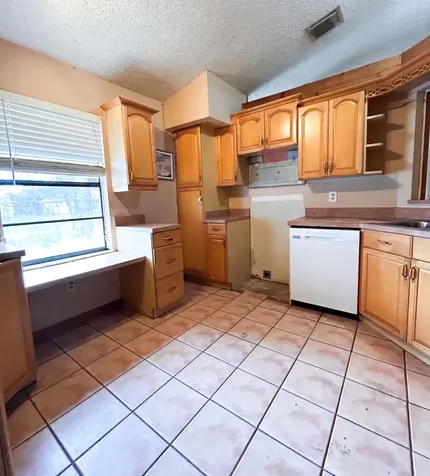 1898 SW Lofgren Avenue Port St Lucie FL 34953