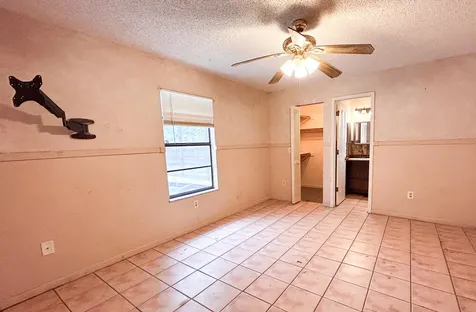 1898 SW Lofgren Avenue Port St Lucie FL 34953