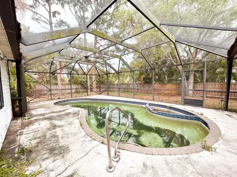 1898 SW Lofgren Avenue Port St Lucie FL 34953