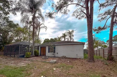 1898 SW Lofgren Avenue Port St Lucie FL 34953