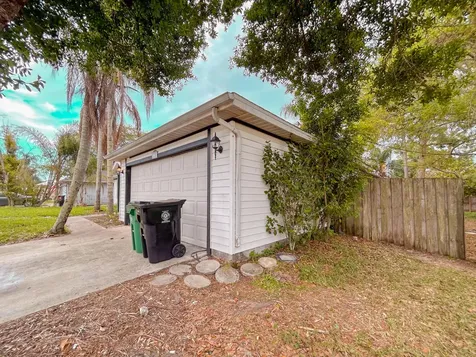 1898 SW Lofgren Avenue Port St Lucie FL 34953