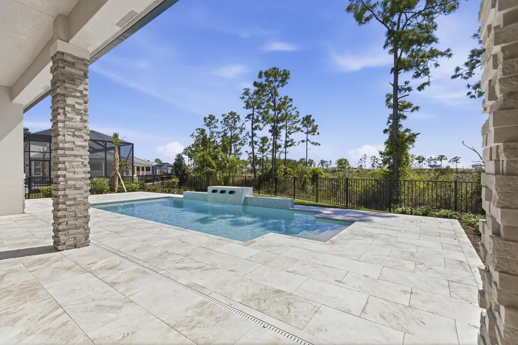 13688 Le Christine Drive Palm Beach Gardens FL 33412