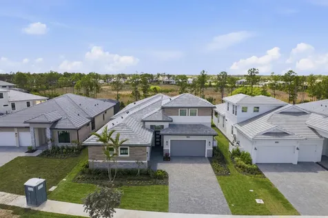 13688 Le Christine Drive Palm Beach Gardens FL 33412