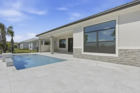 13688 Le Christine Drive Palm Beach Gardens FL 33412
