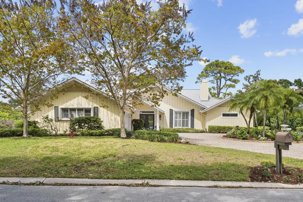 5311 SE Burning Tree Circle Stuart FL 34997