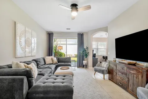 6102 Seminole Gardens Circle Riviera Beach FL 33418