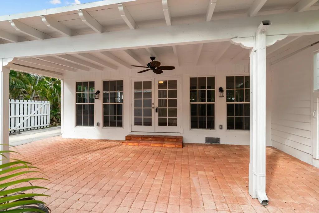 306 34th Street West Palm Beach FL 33407