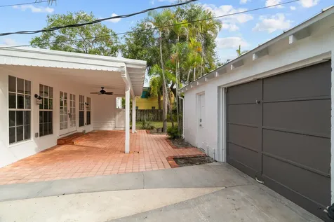 306 34th Street West Palm Beach FL 33407