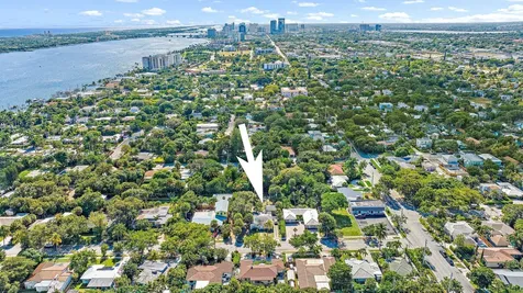 306 34th Street West Palm Beach FL 33407