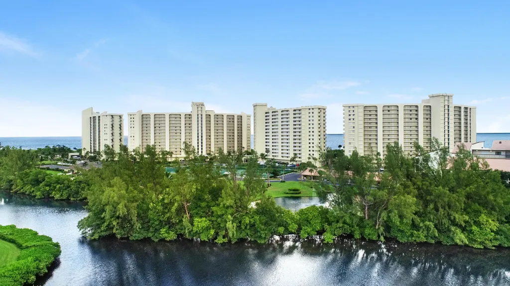 500 Ocean Trail Way Jupiter FL 33477