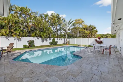 1010 SW 2nd Street Boca Raton FL 33486