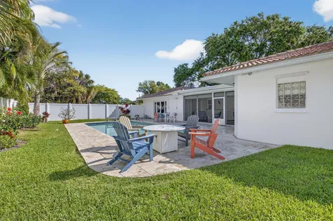 1010 SW 2nd Street Boca Raton FL 33486