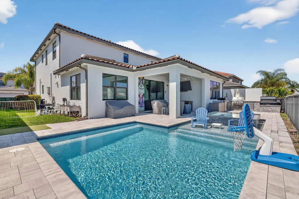 7204 Stella Lane Lake Worth FL 33463