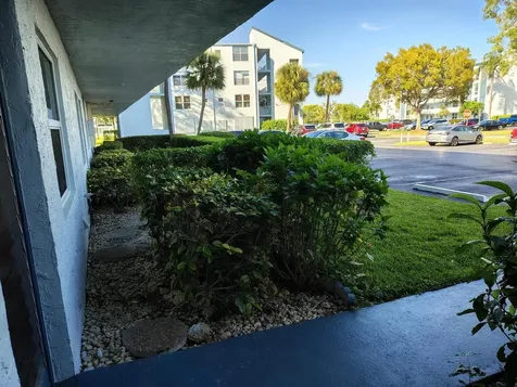 7680 NW 18th Street Margate FL 33063
