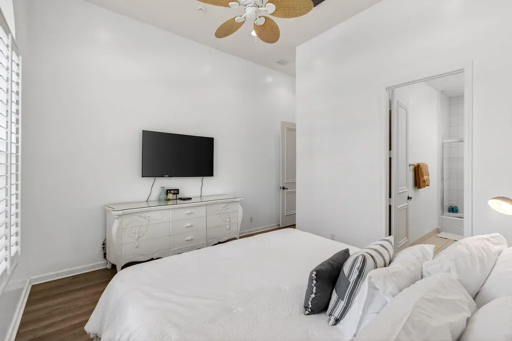 17728 Villa Club Way Boca Raton FL 33496