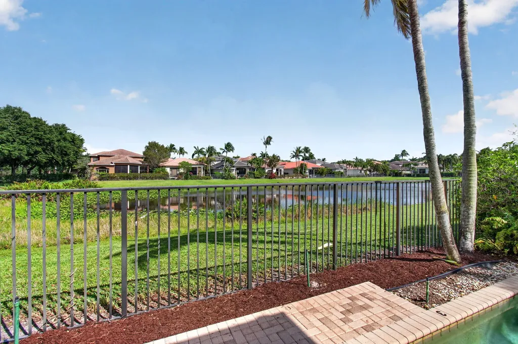 17728 Villa Club Way Boca Raton FL 33496