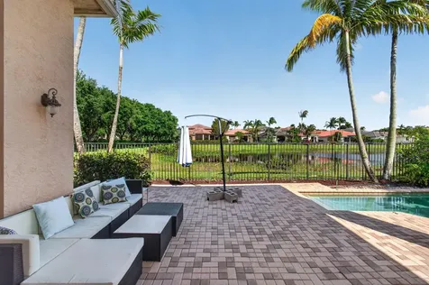 17728 Villa Club Way Boca Raton FL 33496