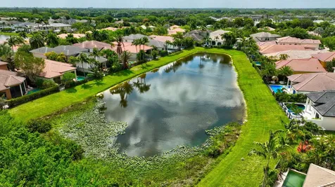 17728 Villa Club Way Boca Raton FL 33496