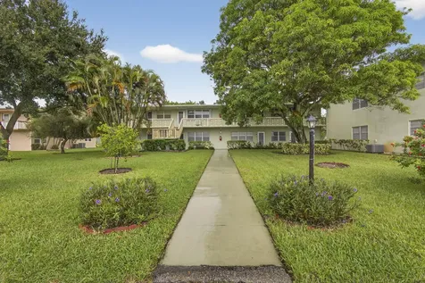 52 Norwich C West Palm Beach FL 33417