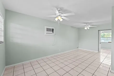 1439 W Broome Street Lantana FL 33462