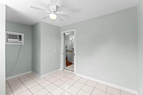 1439 W Broome Street Lantana FL 33462