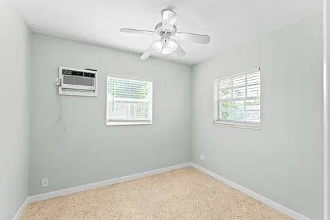 1439 W Broome Street Lantana FL 33462