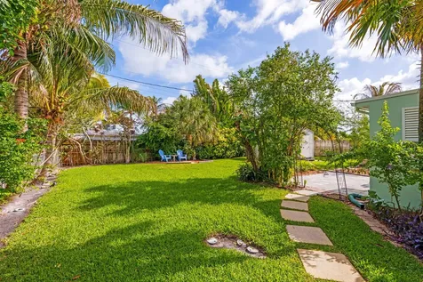 1439 W Broome Street Lantana FL 33462