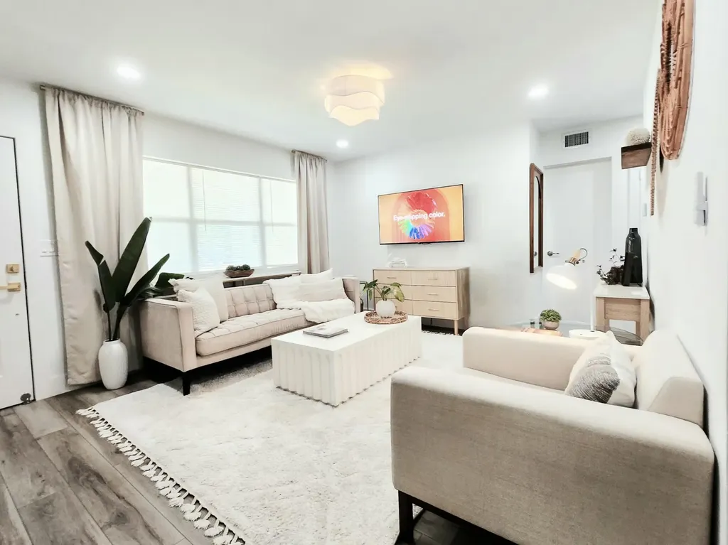 246 NE 14th Street Delray Beach FL 33444