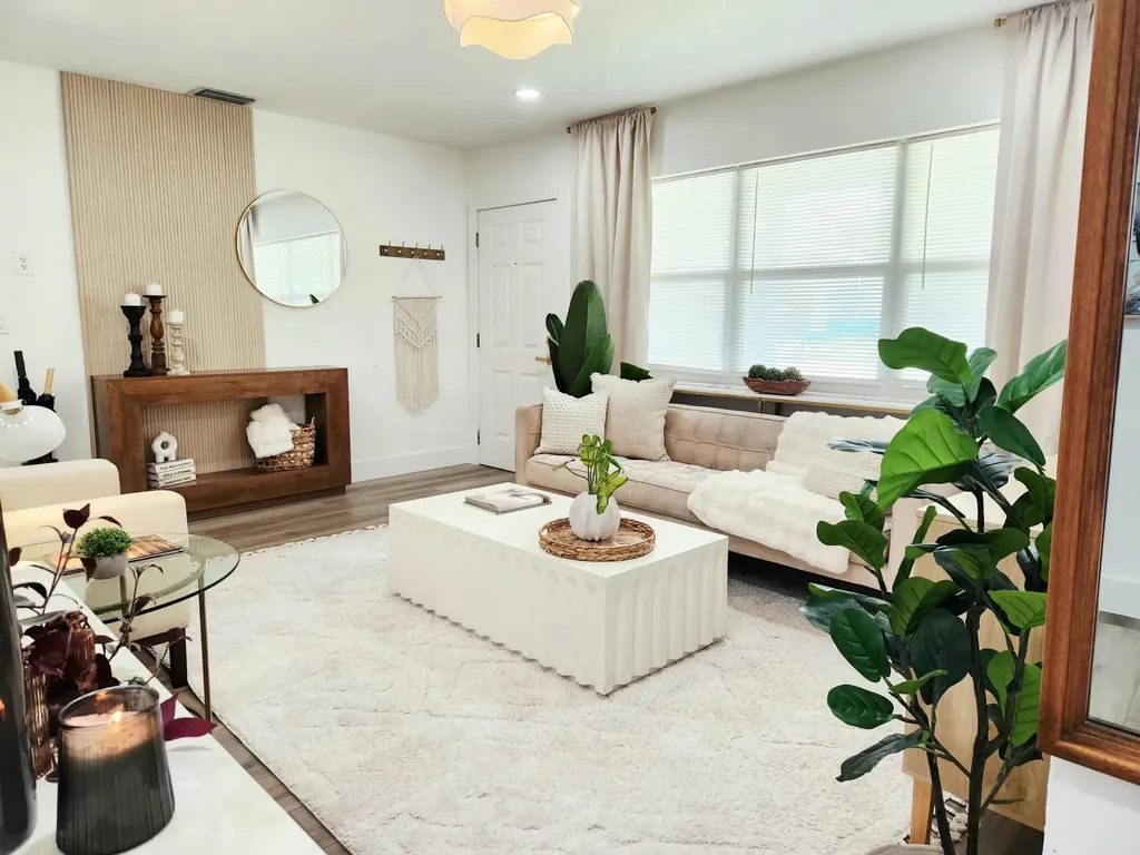 246 NE 14th Street Delray Beach FL 33444
