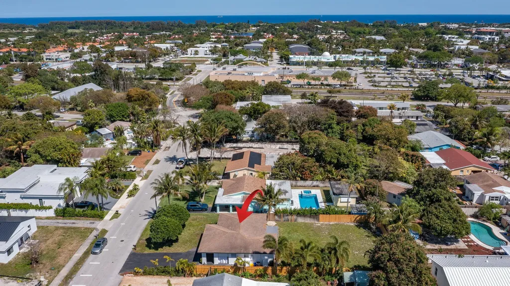 246 NE 14th Street Delray Beach FL 33444