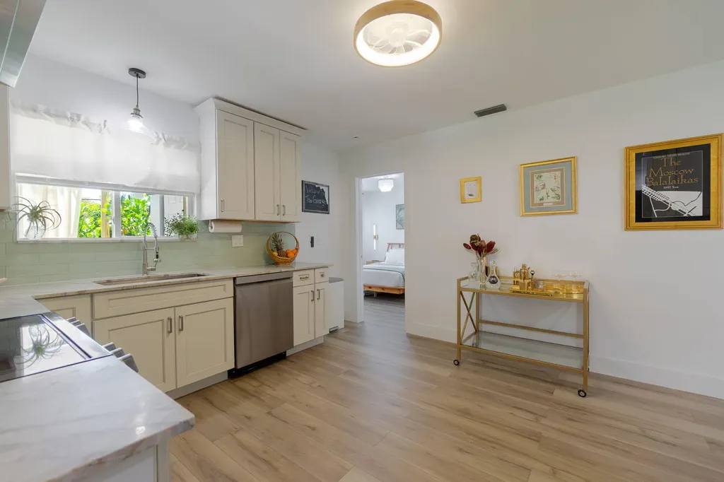 246 NE 14th Street Delray Beach FL 33444