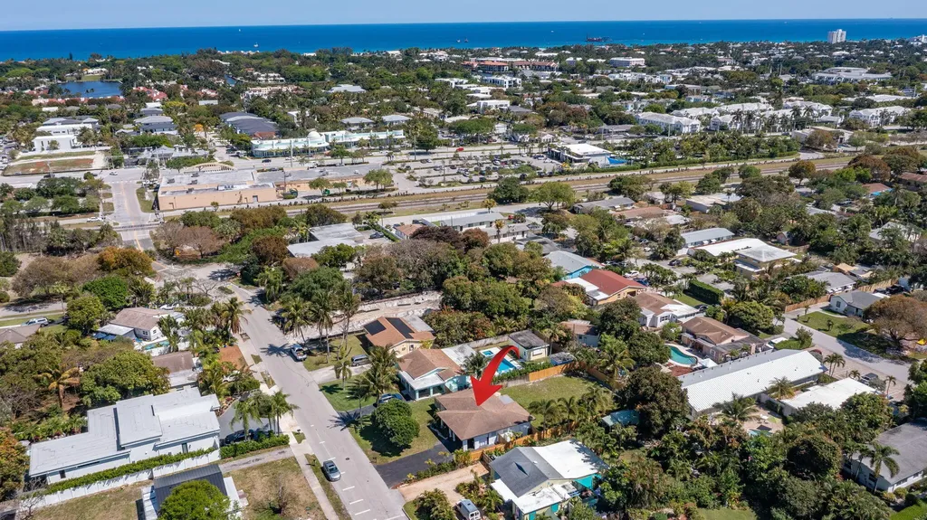 246 NE 14th Street Delray Beach FL 33444