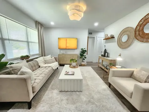 246 NE 14th Street Delray Beach FL 33444