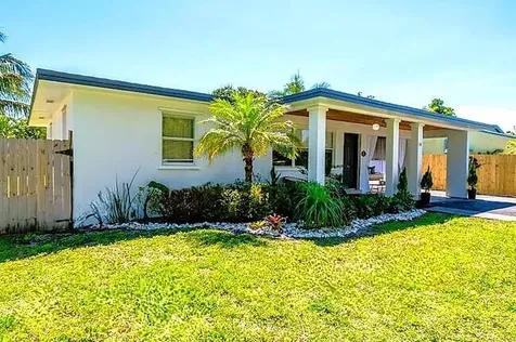 246 NE 14th Street Delray Beach FL 33444